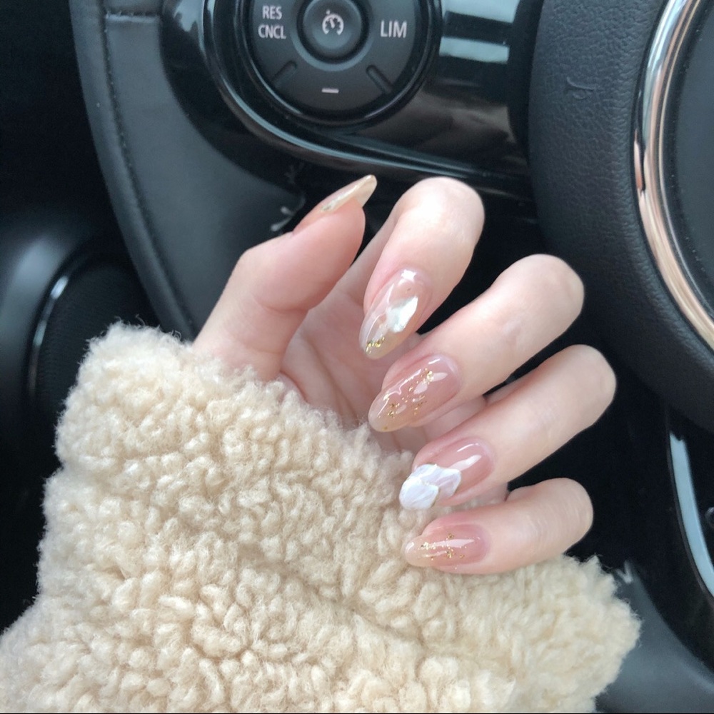 CLEAROUT🌹 Final sale💅 Press on nails 
24 pieces